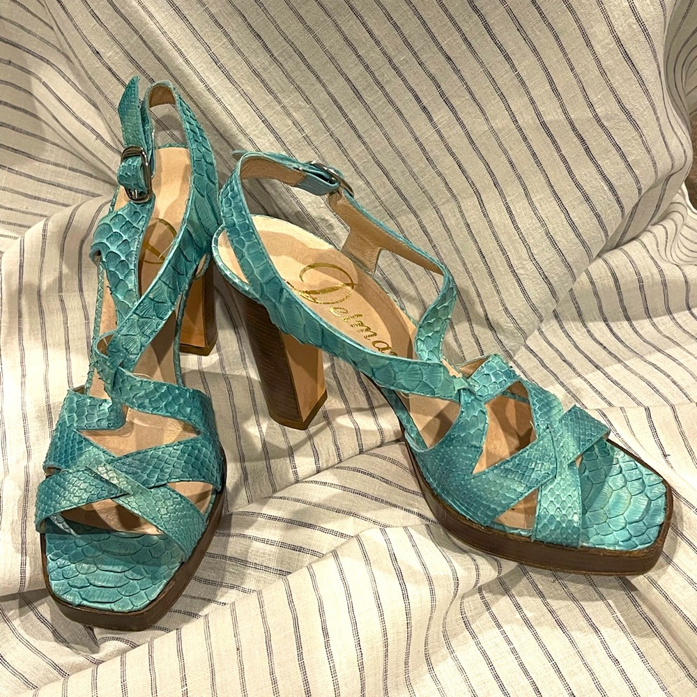 Delman Turquoise Snakeskin Strappy Heels, Sz. 6.5.